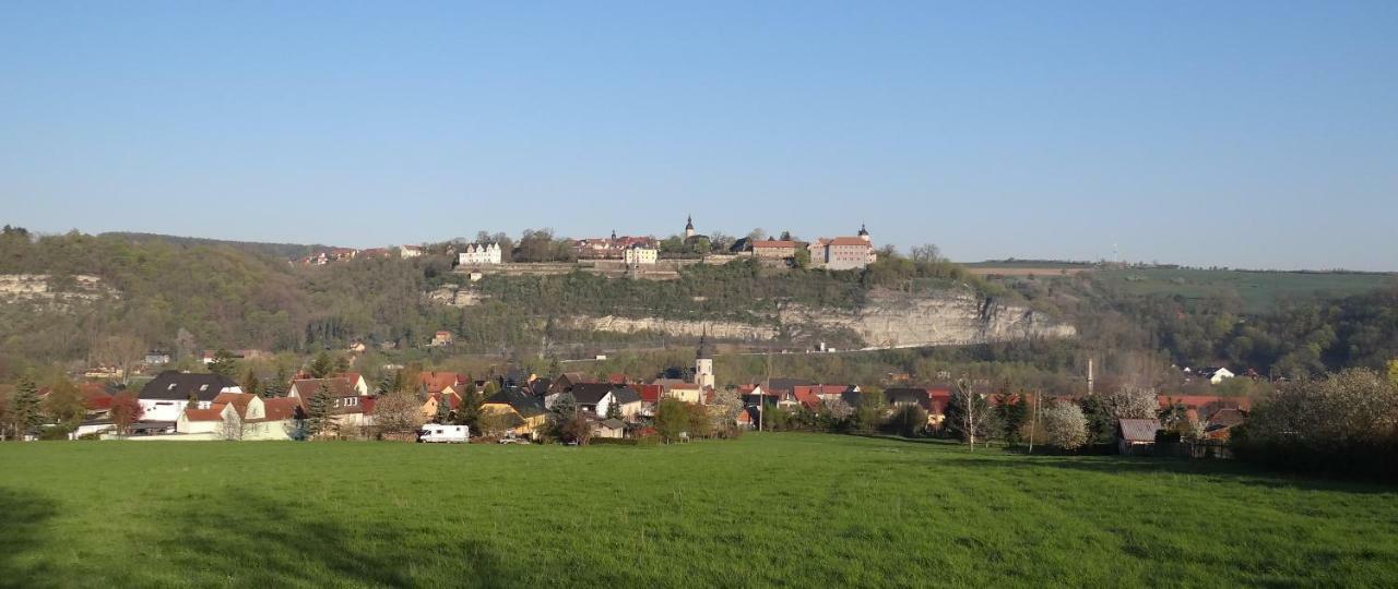 Ferienwohnung Unter Den Schloessern Bei Jena Dorndorf Extérieur photo